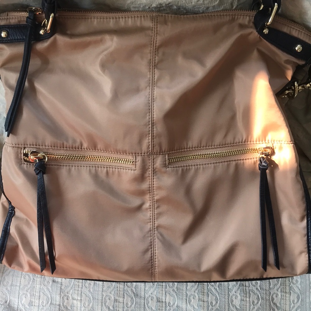 Perfect Condition Tote! - image 2